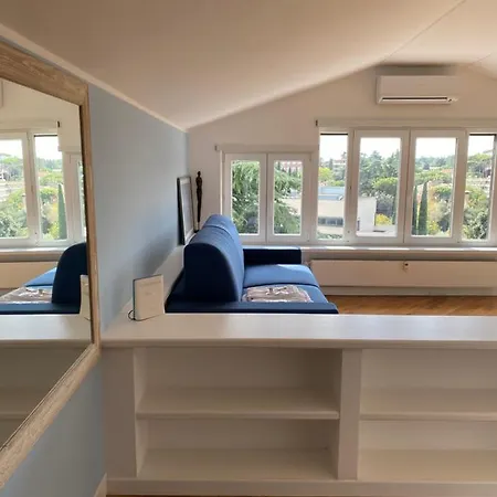 Apartment Piccolomini Design Rome