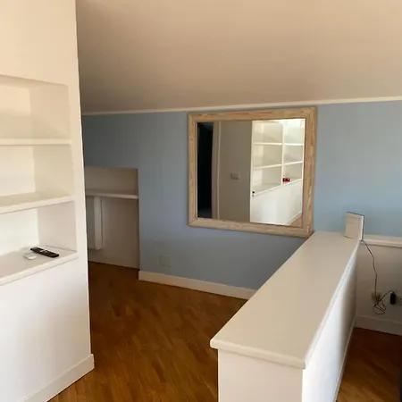 Piccolomini Design Apartment Rome